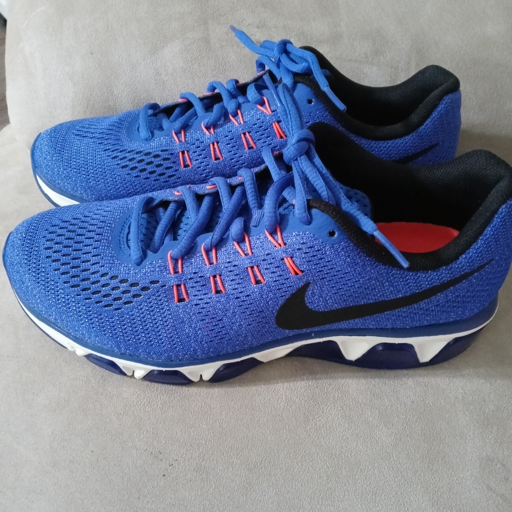 Nike airmaxx